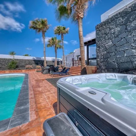 Salaria In Paradise-private Pool Playa Blanca