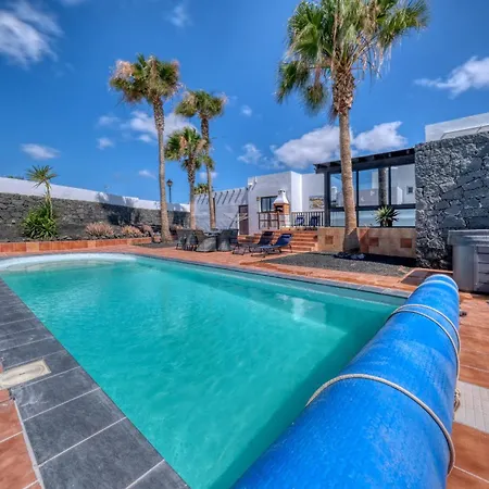 Villa Salaria In Paradise-private Pool