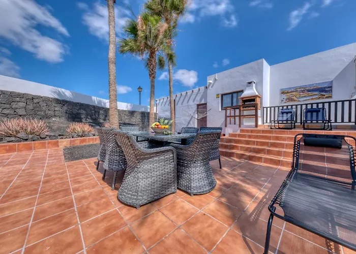 Salaria In Paradise-private Pool Villa Playa Blanca (Lanzarote)